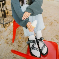 Chaco Women's Mega Z/1 Wide-Strap Classic Sandal Paddle Syrup